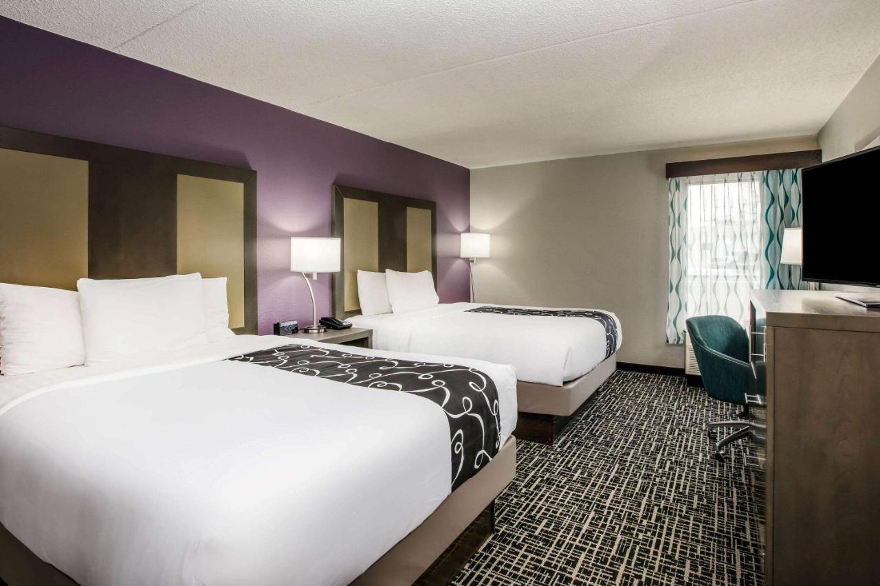 La Quinta Inn By Wyndham Davenport & Conference Center Exteriér fotografie